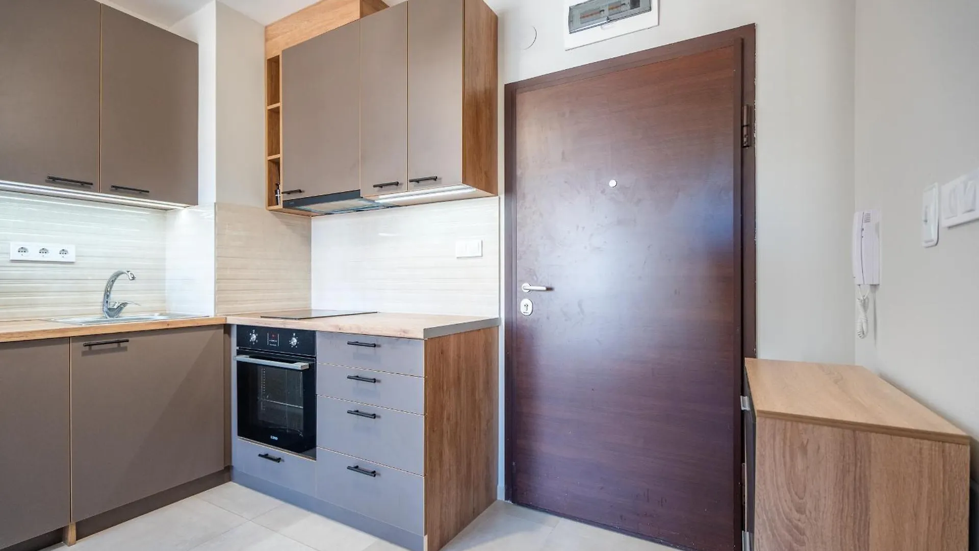 The Right Choice 15 Apartment Sofia